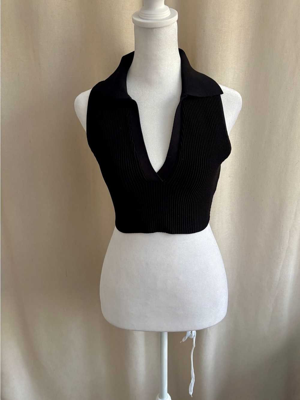 Babaton Contour Cropped Knit Polo Tank — Size S